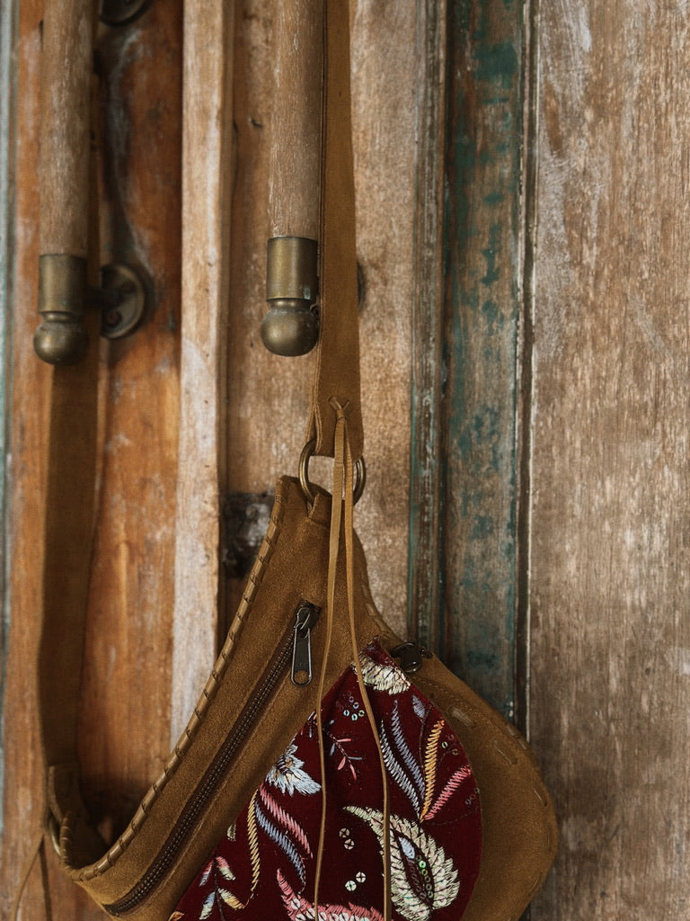 Begonia Waist Bag